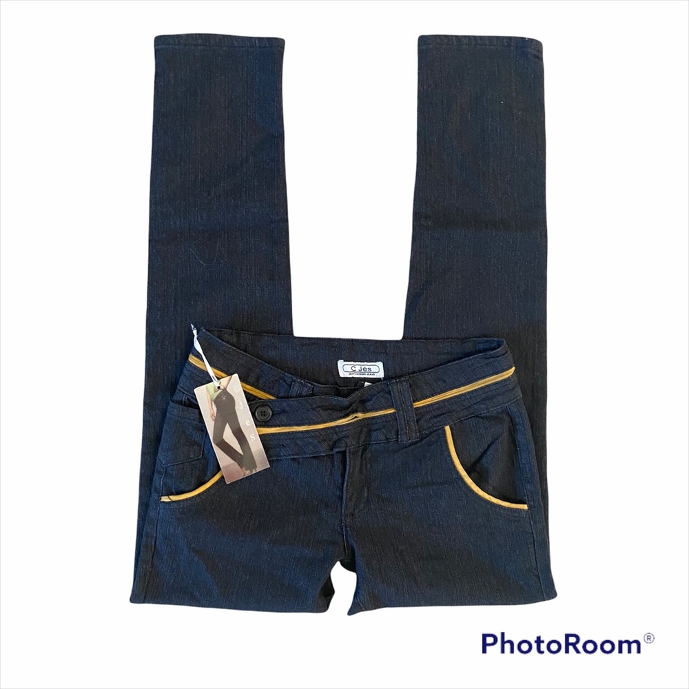 Straight Leg Jeans NWT